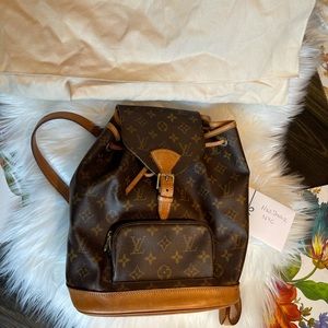 Louis Vuitton Montsouris MM